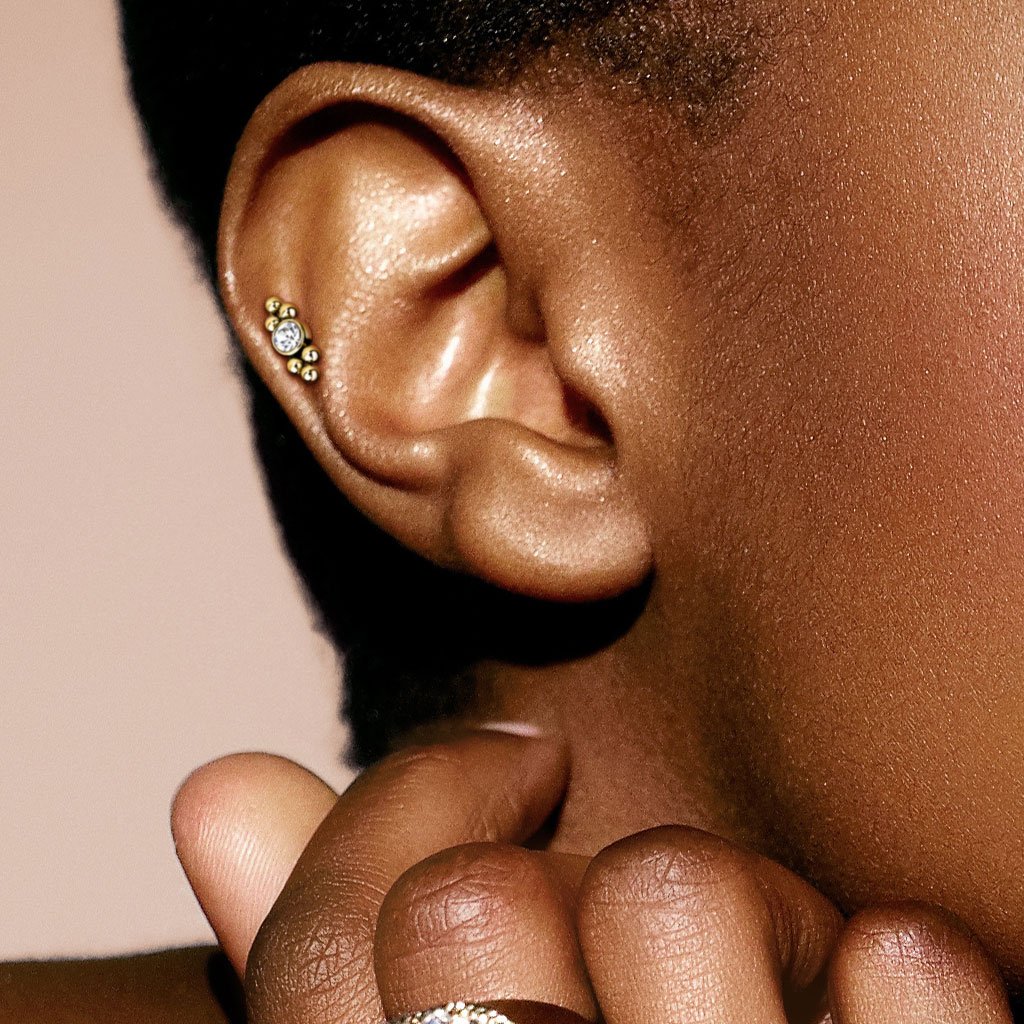 6 Bead + Crystal Cartilage Stud 16g