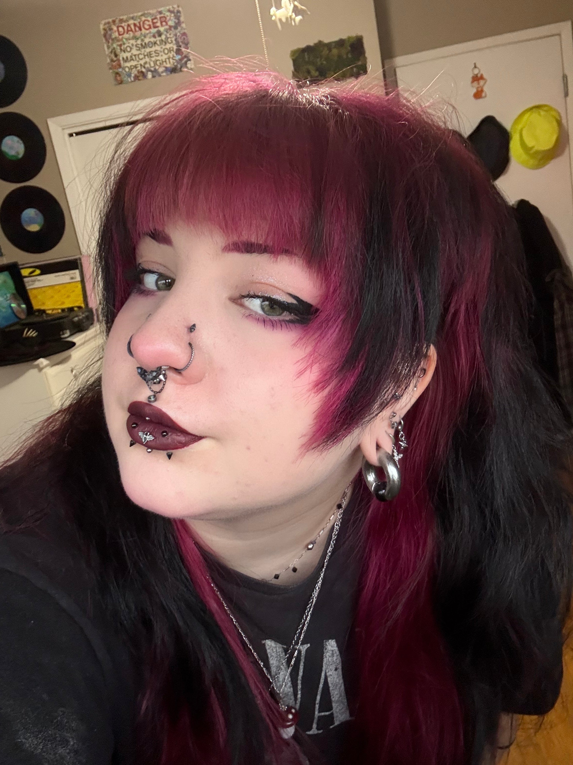 BodyMods, Piercer Mika
