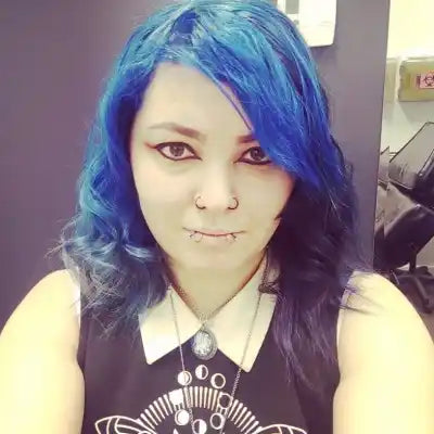 BodyMods, Piercer Kiki